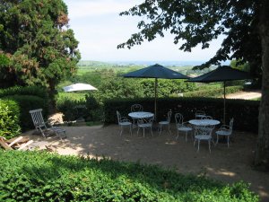 4 star bed and breakfast La Bourdonniere in Beaujolais (France)